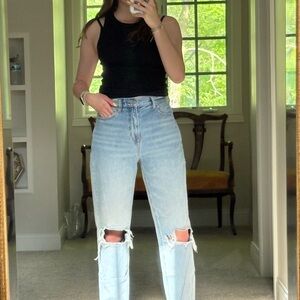 American Eagle New Size 2 Distressed Mom Jeans